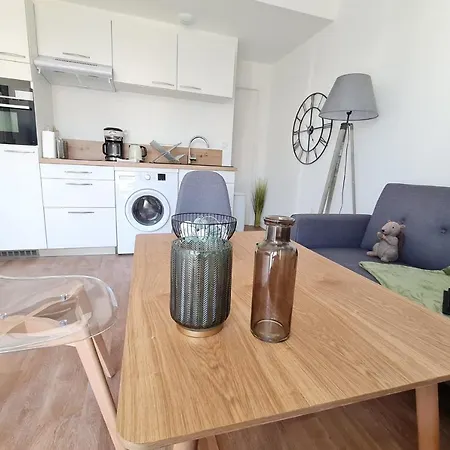 Le Poulorio 11 - T2 - Proche Gare By Locly Apartament *